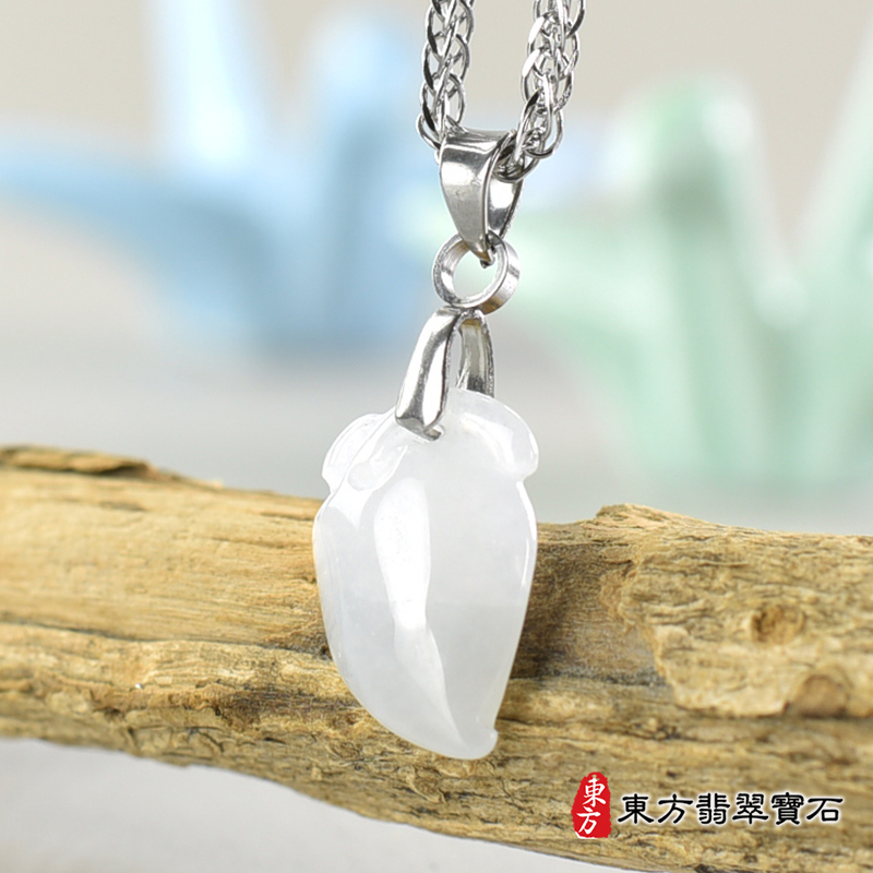 翡翠壽桃項鍊玉珮（福壽雙全：壽桃牌A貨翡翠壽桃玉珮、緬甸玉壽桃玉墜）白色糯種壽桃，FW382。客製化訂做各種翡翠壽桃吊墜玉珮項鍊。★附A貨翡翠雙證書