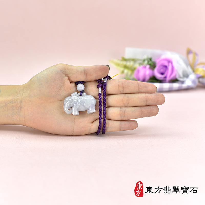大小翡翠象項鍊玉珮（翡翠象玉珮、翡翠象玉墜）。淺綠加淺紫糯種翡翠象，BB002。客製化訂做各種翡翠象吊墜玉珮項鍊。★附東方翡翠寶石保證卡