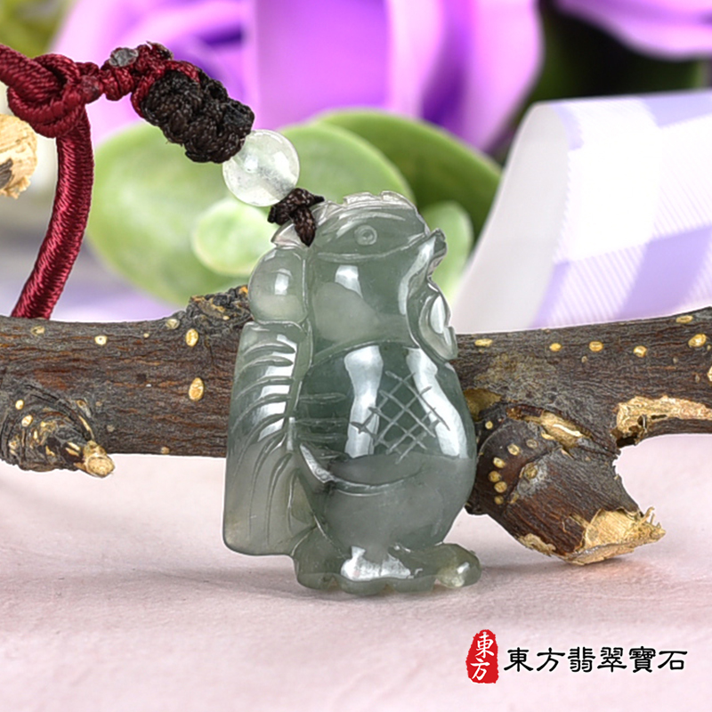 翡翠貓頭鷹項鍊玉珮（翡翠貓頭鷹玉珮、翡翠貓頭鷹玉墜）。綠色糯種翡翠貓頭鷹，BB003。客製化訂做各種翡翠貓頭鷹吊墜玉珮項鍊。★附東方翡翠寶石保證卡