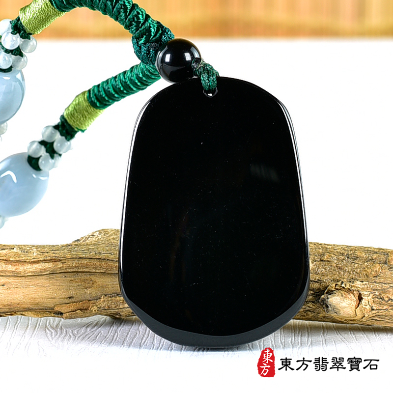 背面黑曜石羊項鍊玉珮（羊眉吐氣、洋洋如意：羊牌黑曜石羊玉珮、黑曜石羊玉墜、羊十二生肖項鍊）。黑曜石羊，GO062。客製化訂做各種黑曜石羊吊墜玉珮項鍊。★附東方翡翠寶石保證卡
