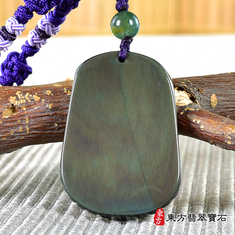背面金曜石兔項鍊玉珮（招財如意兔：兔牌金曜石兔玉珮、金曜石兔玉墜、兔十二生肖項鍊）。金曜石兔，RB080。客製化訂做各種金曜石兔吊墜玉珮項鍊。★附東方翡翠寶石保證卡