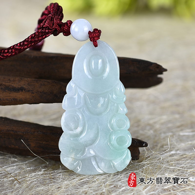背面翡翠觀世音菩薩項鍊玉珮（觀世音菩薩、寶瓶觀音：觀世音菩薩牌A貨翡翠觀世音菩薩玉珮、緬甸玉觀世音菩薩玉墜）。淡綠色糯種觀世音菩薩，GY1791。客製化訂做各種翡翠觀世音菩薩吊墜玉珮項鍊。★附A貨翡翠雙證書