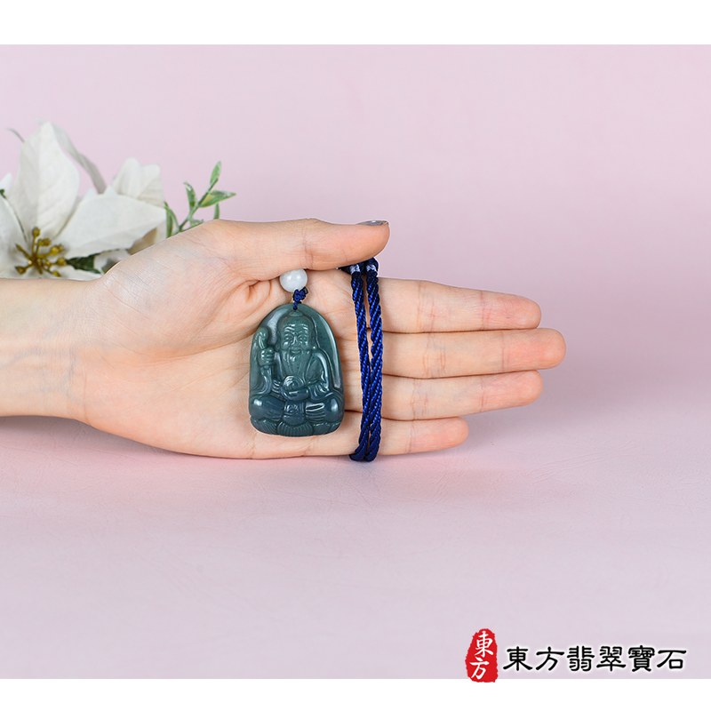 大小水草玉鬼谷子項鍊玉珮（王禪老祖：鬼谷子牌A貨水草玉鬼谷子玉珮、緬甸玉鬼谷子玉墜）。水草玉鬼谷子，KN219。客製化訂做各種水草玉鬼谷子吊墜玉珮項鍊。★附A貨翡翠雙證書