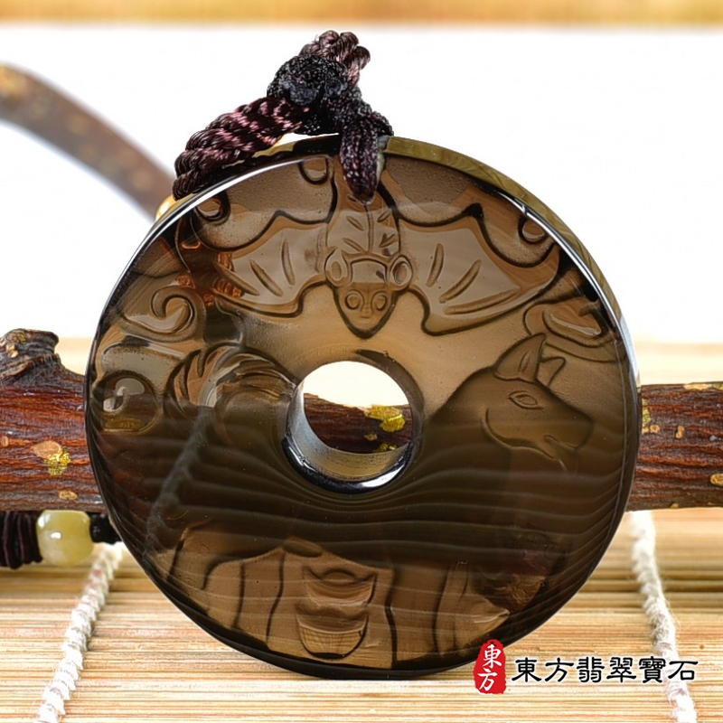 背面-黑曜石狗項鍊玉珮（狗來富貴：狗牌黑曜石狗玉珮、黑曜石狗玉墜、狗十二生肖項鍊）。黑曜石狗，DO045。客製化訂做各種黑曜石狗吊墜玉珮項鍊。★附東方翡翠寶石保證卡