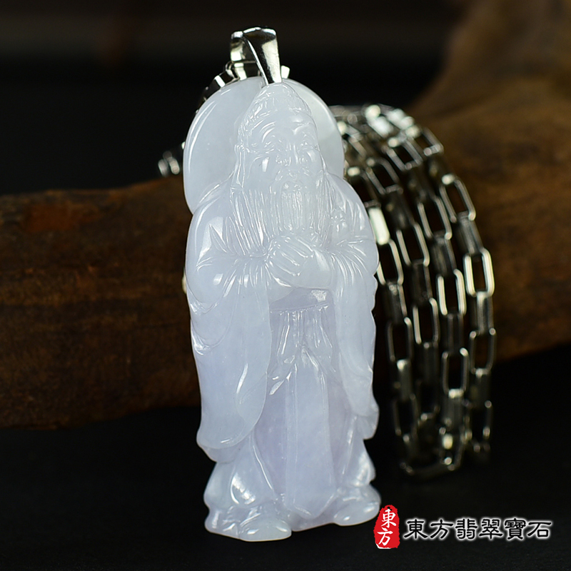 左側翡翠孔子項鍊玉珮（孔子A貨翡翠孔子玉珮、緬甸玉孔子玉墜）。淡紫色糯種孔子，KN221。客製化訂做各種翡翠孔子吊墜玉珮項鍊，★附A貨翡翠雙證書 