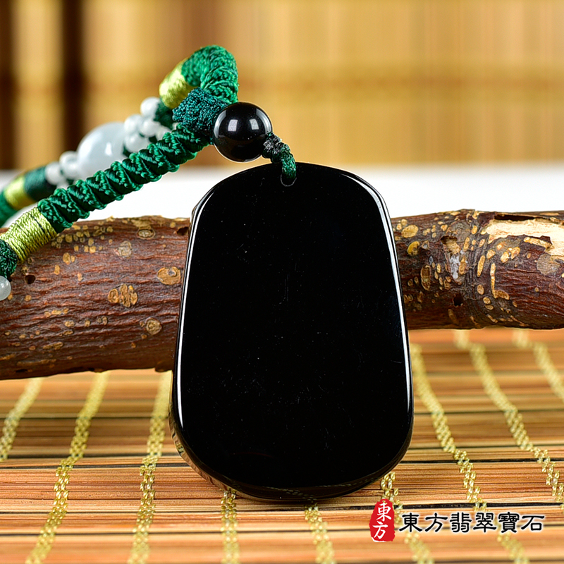背面黑曜石鼠項鍊玉珮（金錢鼠：鼠牌黑曜石鼠玉珮、黑曜石鼠玉墜、鼠十二生肖項鍊）。冰種黑曜石鼠，MU067。客製化訂做各種黑曜石鼠吊墜玉珮項鍊。★附東方翡翠寶石保證卡