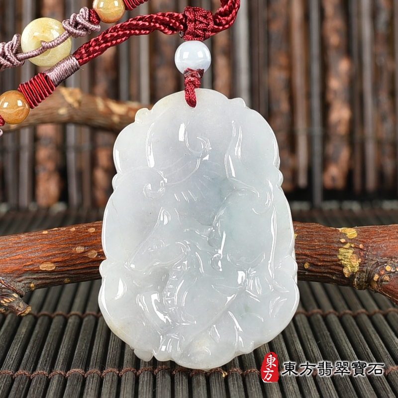 背面-翡翠生肖羊三合六合貴人項鍊玉珮（生肖屬羊，最適合配戴三合六合貴人項鍊，兔豬馬：羊牌A貨翡翠生肖羊玉珮、緬甸玉生肖羊玉墜、羊十二生肖項鍊）。羊，ZH268。客製化訂做各種翡翠生肖羊吊墜玉珮項鍊。★附A貨翡翠雙證書
