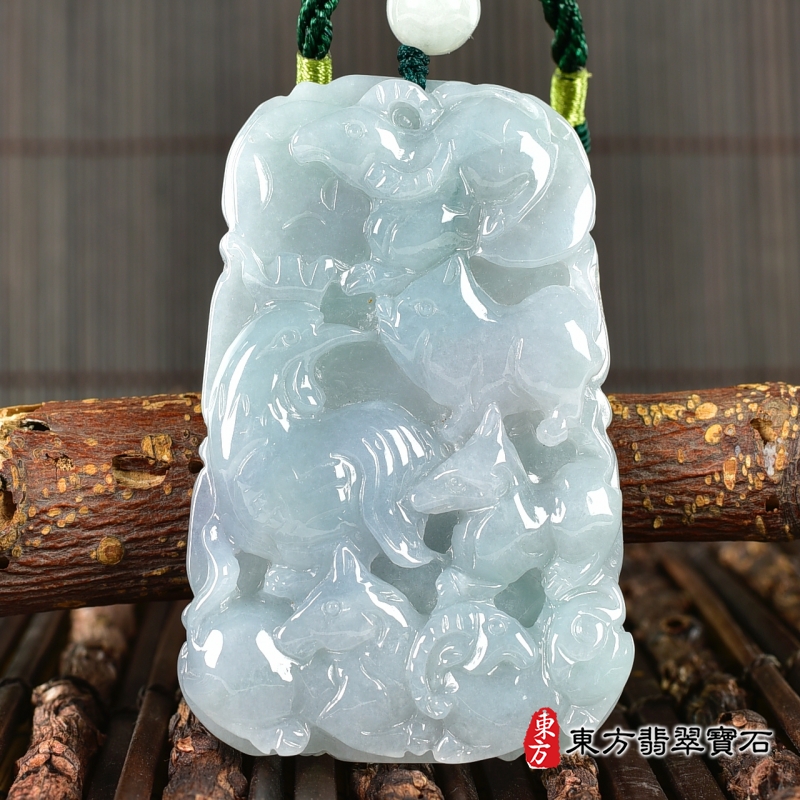 背面-翡翠十二生肖，生生不息，萬物更新貴人項鍊玉珮（十二生肖，最適合配戴生生不息貴人項鍊，十二生肖，生生不息，萬物更新：十二生肖牌A貨翡翠十二生肖玉珮、緬甸玉十二生肖玉墜、十二生肖項鍊）。十二生肖，ZH278。客製化訂做各種翡翠十二生肖吊墜玉珮項鍊。★附A貨翡翠雙證書