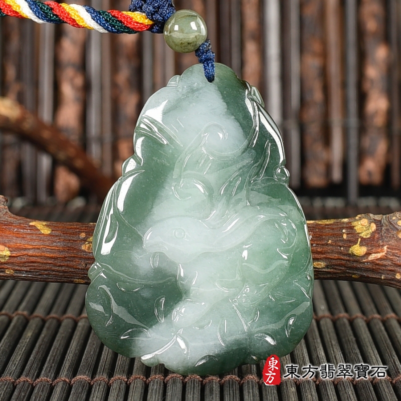 背面-翡翠生肖狗三合六合貴人項鍊玉珮（生肖屬狗，最適合配戴三合六合貴人項鍊，馬虎兔：狗牌A貨翡翠生肖狗玉珮、緬甸玉生肖狗玉墜、狗十二生肖項鍊）。狗，ZH287。客製化訂做各種翡翠生肖狗吊墜玉珮項鍊。★附A貨翡翠雙證書