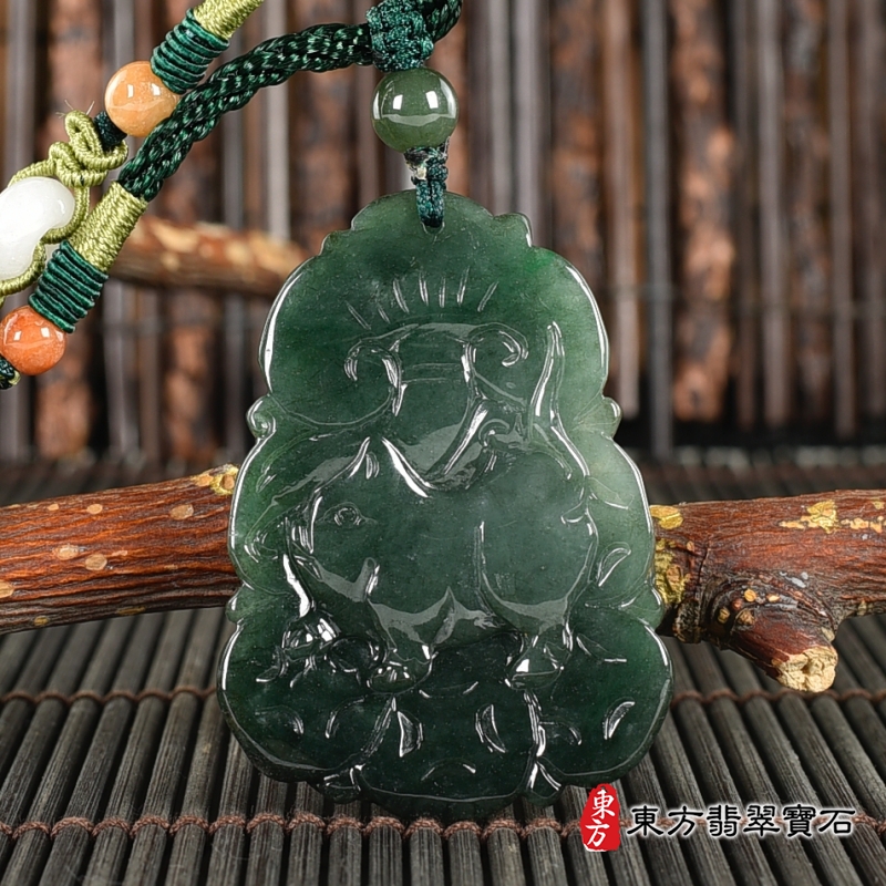 背面-翡翠生肖虎三合六合貴人項鍊玉珮（生肖屬虎，最適合配戴三合六合貴人項鍊，狗馬豬：虎牌A貨翡翠生肖虎玉珮、緬甸玉生肖虎玉墜、虎十二生肖項鍊）。虎，ZH289。客製化訂做各種翡翠生肖虎吊墜玉珮項鍊。★附A貨翡翠雙證書