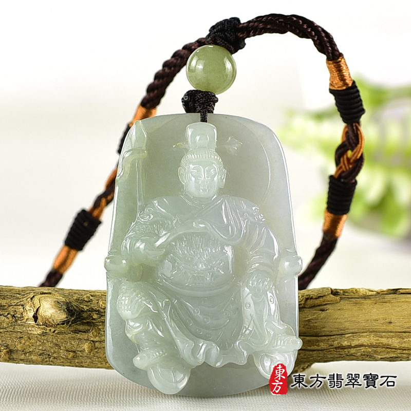 正面（已出售勿下標，可訂做）翡翠三太子項鍊玉珮（中壇元帥、哪吒：三太子牌A貨翡翠三太子玉珮、緬甸玉哪吒三太子玉墜）。綠色糯種三太子，TT192。客製化訂做各種翡翠哪吒三太子吊墜玉珮項鍊。★附A貨翡翠雙證書