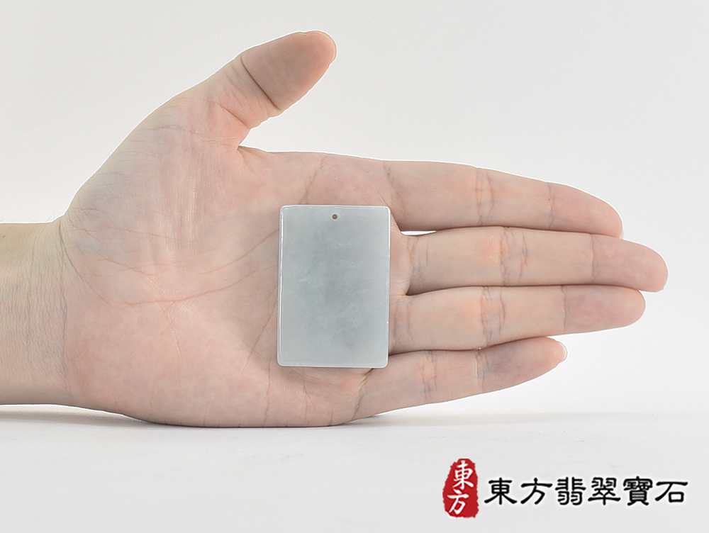 (已售出勿下標,可訂做)翡翠平安無事牌項鍊玉珮(平安無事牌:平安無事牌A貨翡翠平安無事牌玉珮、緬甸玉平安無事牌玉墜)。淡綠色糯種平安無事牌,FP064。客製化訂做各種翡翠平安無事牌吊墜玉珮項鍊。★附A貨翡翠雙證書 7.jpg