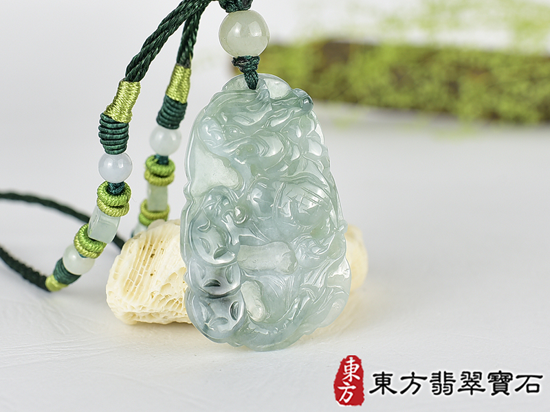 翡翠龍項鍊玉珮(招財如意龍:龍牌A貨翡翠龍玉珮、緬甸玉龍玉墜、龍十二生肖項鍊)。龍,DR657。客製化訂做各種翡翠龍吊墜玉珮項鍊。★附A貨翡翠雙證書 2.jpg