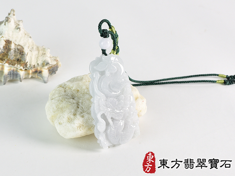 翡翠龍項鍊玉珮(招財如意龍:龍牌A貨翡翠龍玉珮、緬甸玉龍玉墜、龍十二生肖項鍊)。龍,DR666。客製化訂做各種翡翠龍吊墜玉珮項鍊。★附A貨翡翠雙證書 2.jpg