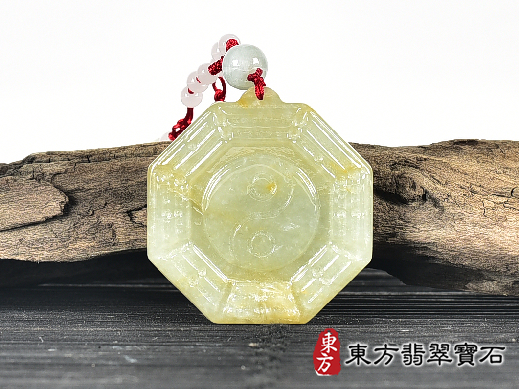 翡翠八卦項鍊玉珮(精工八卦太極,先天八卦:八卦牌A貨翡翠八卦玉珮、緬甸玉八卦玉墜)。八卦,ED399。客製化訂做各種翡翠八卦吊墜玉珮項鍊。★附A貨翡翠雙證書 0.jpg