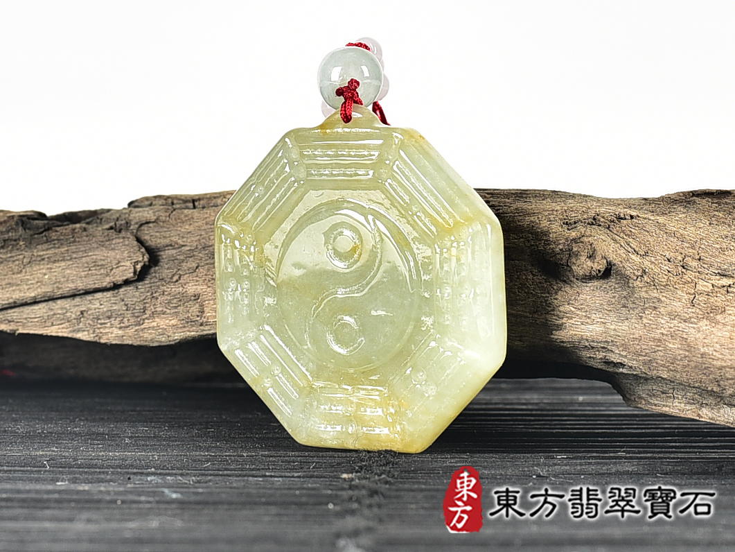 翡翠八卦項鍊玉珮(精工八卦太極,先天八卦:八卦牌A貨翡翠八卦玉珮、緬甸玉八卦玉墜)。八卦,ED399。客製化訂做各種翡翠八卦吊墜玉珮項鍊。★附A貨翡翠雙證書 1.jpg