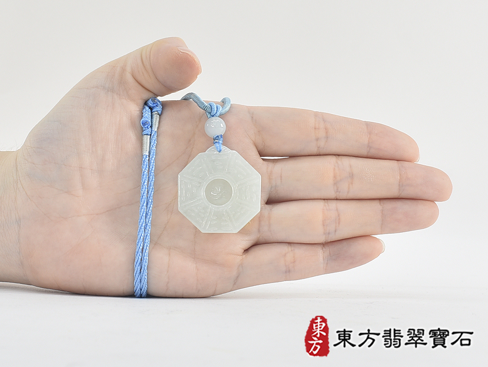 翡翠八卦項鍊玉珮(精工八卦太極,先天八卦:八卦牌A貨翡翠八卦玉珮、緬甸玉八卦玉墜)。八卦,ED403。客製化訂做各種翡翠八卦吊墜玉珮項鍊。★附A貨翡翠雙證書 7.jpg