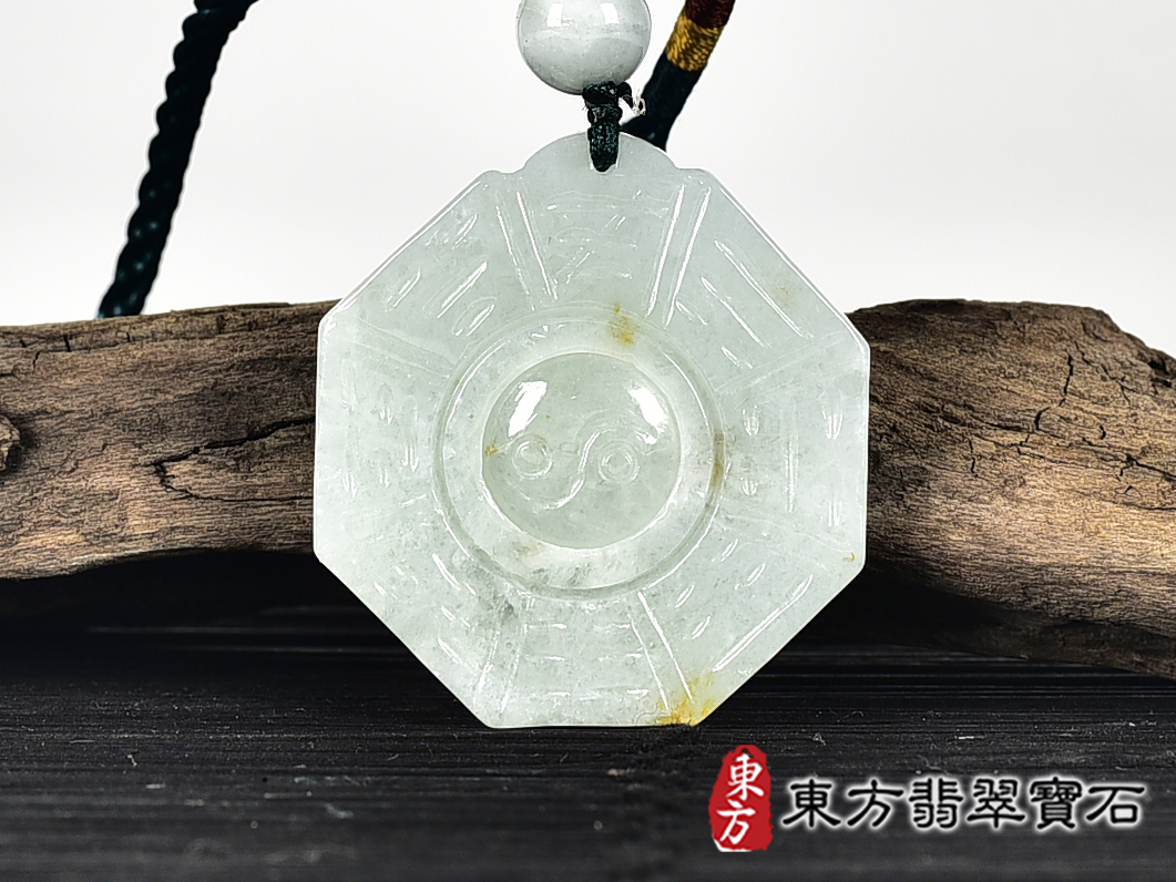 翡翠八卦項鍊玉珮(精工八卦太極,先天八卦:八卦牌A貨翡翠八卦玉珮、緬甸玉八卦玉墜)。八卦,ED406。客製化訂做各種翡翠八卦吊墜玉珮項鍊。★附A貨翡翠雙證書 0.jpg