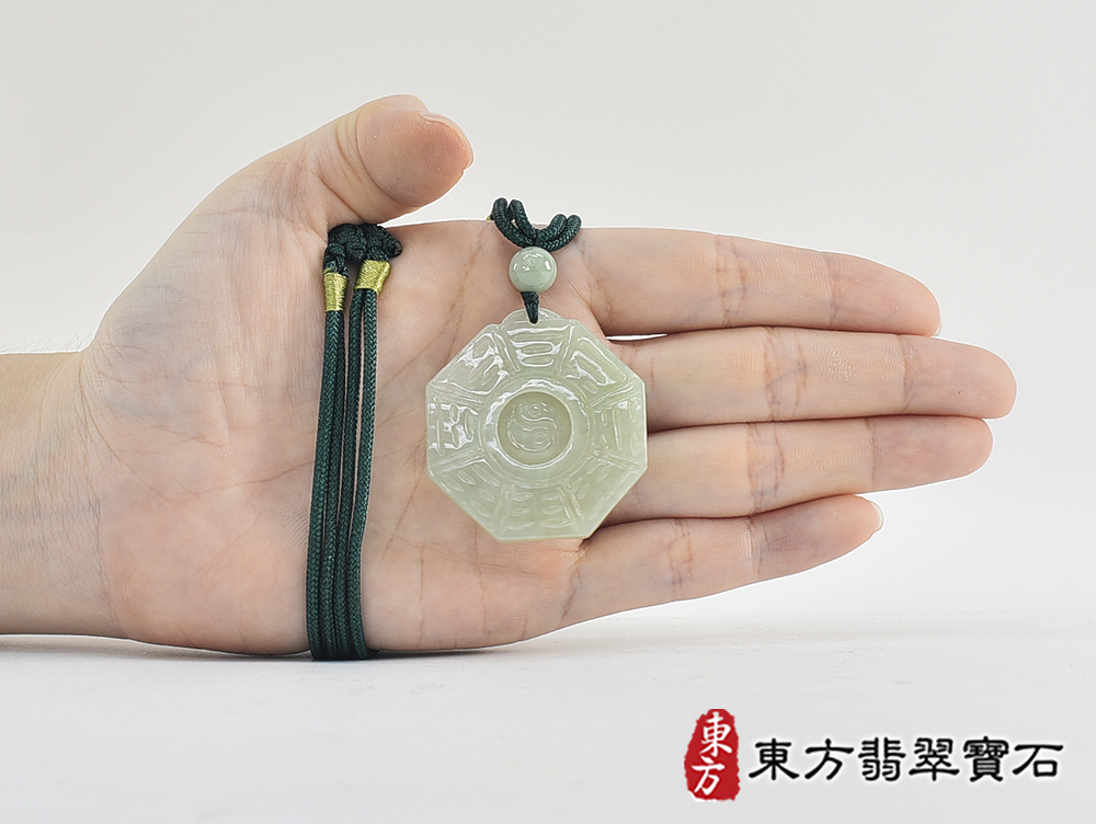 翡翠八卦項鍊玉珮(精工八卦太極,先天八卦:八卦牌A貨翡翠八卦玉珮、緬甸玉八卦玉墜)。八卦,ED407。客製化訂做各種翡翠八卦吊墜玉珮項鍊。★附A貨翡翠雙證書 7.jpg