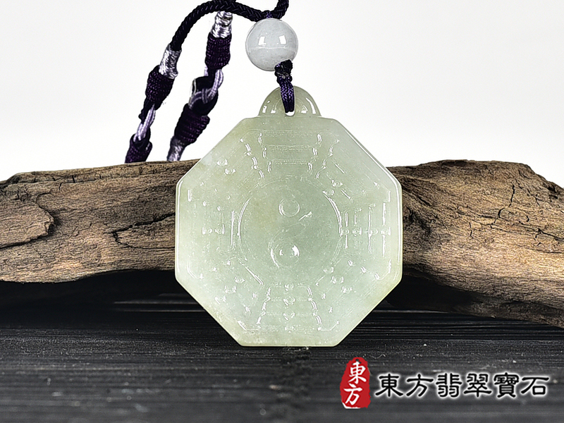 翡翠八卦項鍊玉珮(精工八卦太極,先天八卦:八卦牌A貨翡翠八卦玉珮、緬甸玉八卦玉墜)。八卦,ED410。客製化訂做各種翡翠八卦吊墜玉珮項鍊。★附A貨翡翠雙證書 3.jpg