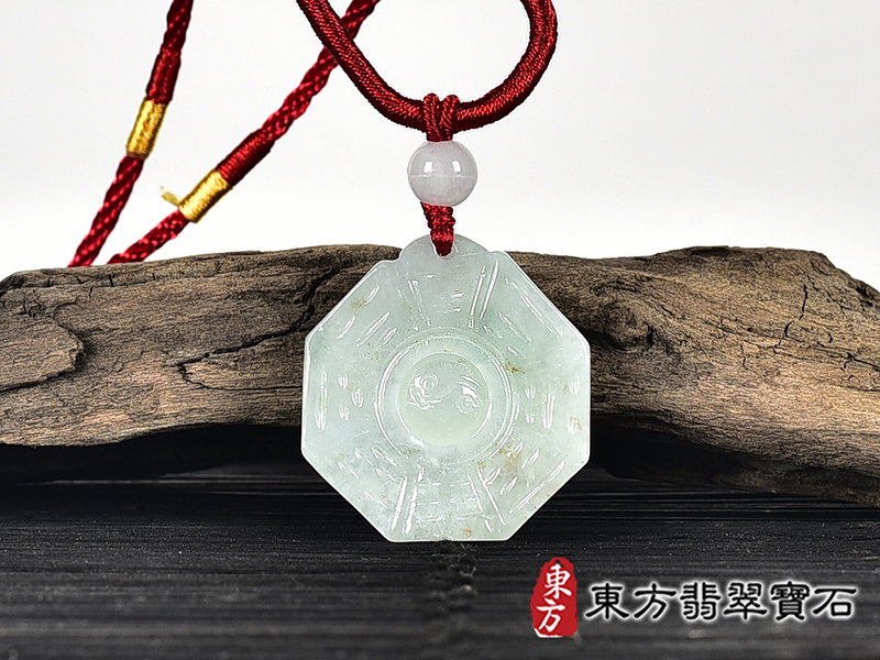 翡翠八卦項鍊玉珮(精工八卦太極,先天八卦:八卦牌A貨翡翠八卦玉珮、緬甸玉八卦玉墜)。八卦,ED414。客製化訂做各種翡翠八卦吊墜玉珮項鍊。★附A貨翡翠雙證書 0.jpg