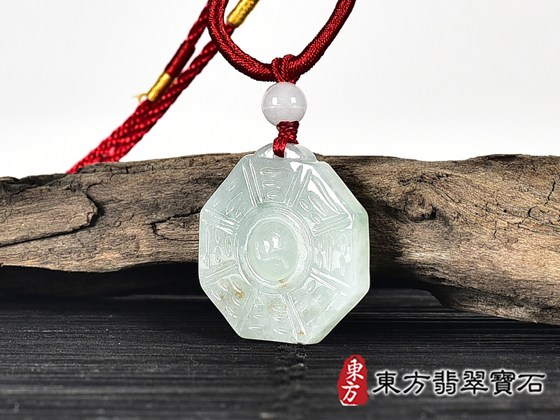 翡翠八卦項鍊玉珮(精工八卦太極,先天八卦:八卦牌A貨翡翠八卦玉珮、緬甸玉八卦玉墜)。八卦,ED414。客製化訂做各種翡翠八卦吊墜玉珮項鍊。★附A貨翡翠雙證書 4.jpg