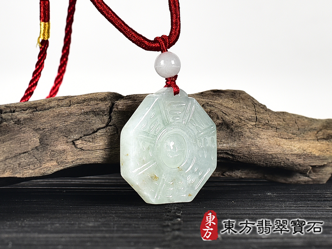 翡翠八卦項鍊玉珮(精工八卦太極,先天八卦:八卦牌A貨翡翠八卦玉珮、緬甸玉八卦玉墜)。八卦,ED414。客製化訂做各種翡翠八卦吊墜玉珮項鍊。★附A貨翡翠雙證書 5.jpg