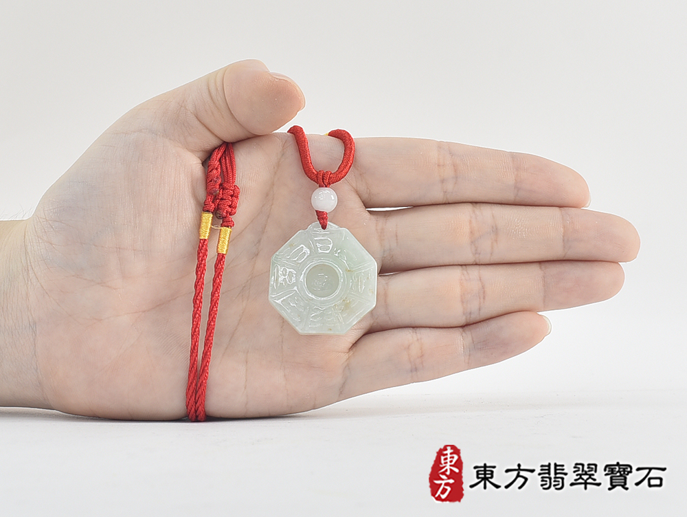 翡翠八卦項鍊玉珮(精工八卦太極,先天八卦:八卦牌A貨翡翠八卦玉珮、緬甸玉八卦玉墜)。八卦,ED414。客製化訂做各種翡翠八卦吊墜玉珮項鍊。★附A貨翡翠雙證書 7.jpg