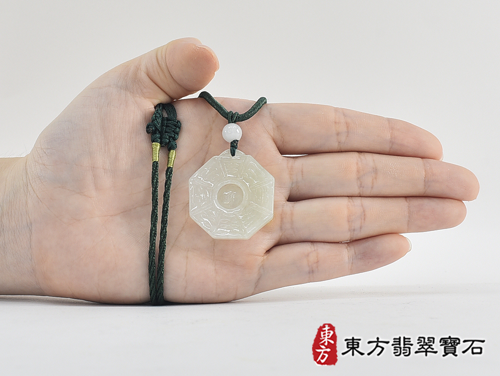 翡翠八卦項鍊玉珮(精工八卦太極,先天八卦:八卦牌A貨翡翠八卦玉珮、緬甸玉八卦玉墜)。八卦,ED415。客製化訂做各種翡翠八卦吊墜玉珮項鍊。★附A貨翡翠雙證書 7.jpg