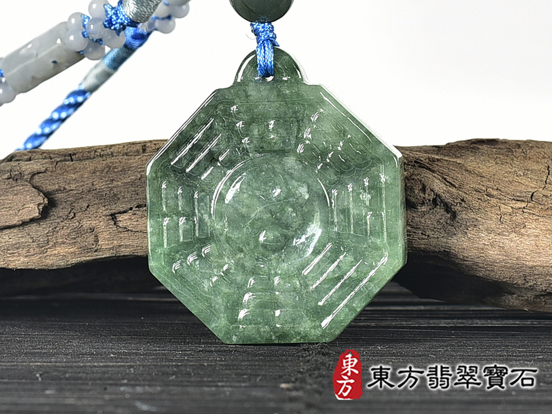 翡翠八卦項鍊玉珮(精工八卦太極,先天八卦:八卦牌A貨翡翠八卦玉珮、緬甸玉八卦玉墜)。八卦,ED423。客製化訂做各種翡翠八卦吊墜玉珮項鍊。★附A貨翡翠雙證書 0.jpg