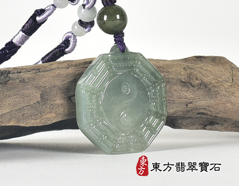 翡翠八卦項鍊玉珮(精工八卦太極,先天八卦:八卦牌A貨翡翠八卦玉珮、緬甸玉八卦玉墜)。八卦,ED442。客製化訂做各種翡翠八卦吊墜玉珮項鍊。★附A貨翡翠雙證書 3.jpg