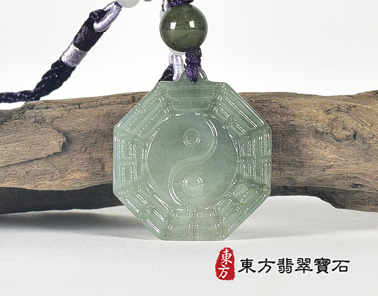 翡翠八卦項鍊玉珮(精工八卦太極,先天八卦:八卦牌A貨翡翠八卦玉珮、緬甸玉八卦玉墜)。八卦,ED442。客製化訂做各種翡翠八卦吊墜玉珮項鍊。★附A貨翡翠雙證書 4.jpg
