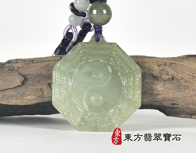 翡翠八卦項鍊玉珮(精工八卦太極,先天八卦:八卦牌A貨翡翠八卦玉珮、緬甸玉八卦玉墜)。八卦,ED446。客製化訂做各種翡翠八卦吊墜玉珮項鍊。★附A貨翡翠雙證書 0.jpg