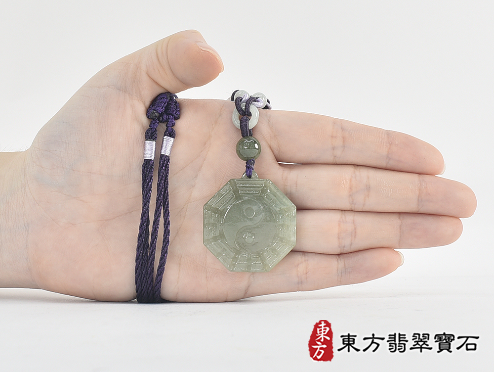 翡翠八卦項鍊玉珮(精工八卦太極,先天八卦:八卦牌A貨翡翠八卦玉珮、緬甸玉八卦玉墜)。八卦,ED446。客製化訂做各種翡翠八卦吊墜玉珮項鍊。★附A貨翡翠雙證書 7.jpg