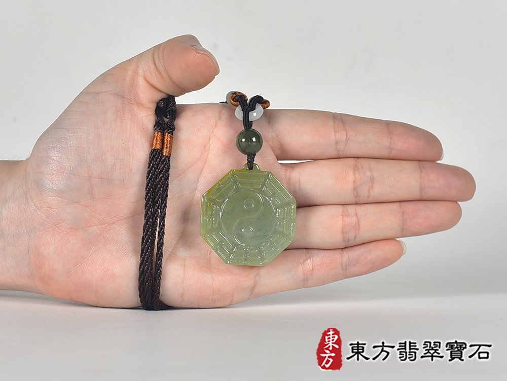 翡翠八卦項鍊玉珮(精工八卦太極,先天八卦:八卦牌A貨翡翠八卦玉珮、緬甸玉八卦玉墜)。八卦,ED453。客製化訂做各種翡翠八卦吊墜玉珮項鍊。★附A貨翡翠雙證書 7.jpg