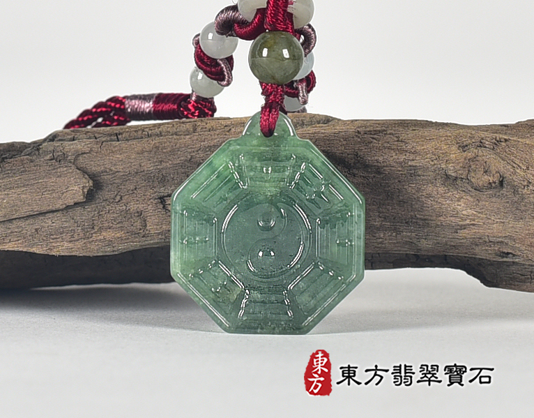 翡翠八卦項鍊玉珮(精工八卦太極,先天八卦:八卦牌A貨翡翠八卦玉珮、緬甸玉八卦玉墜)。八卦,ED456。客製化訂做各種翡翠八卦吊墜玉珮項鍊。★附A貨翡翠雙證書 0.jpg