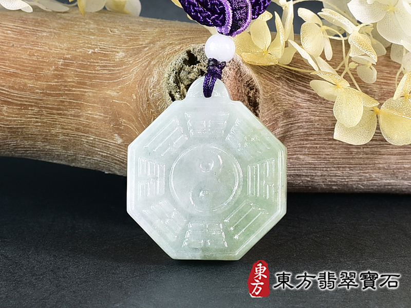 翡翠八卦項鍊玉珮(精工八卦太極,先天八卦:八卦牌A貨翡翠八卦玉珮、緬甸玉八卦玉墜)。八卦,ED486。訂做各種翡翠八卦吊墜玉珮項鍊。★附A貨翡翠雙證書 0.jpg