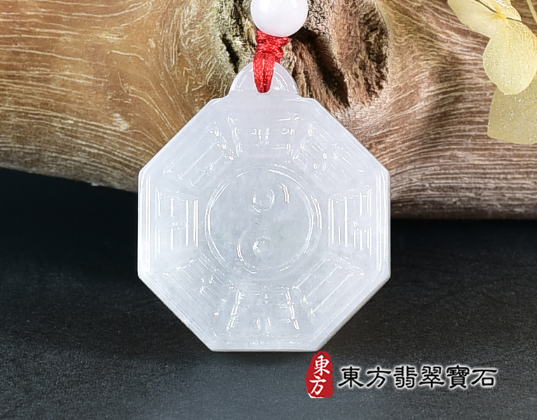 翡翠八卦項鍊玉珮(精工八卦太極,先天八卦:八卦牌A貨翡翠八卦玉珮、緬甸玉八卦玉墜)。八卦,ED492。訂做各種翡翠八卦吊墜玉珮項鍊。★附A貨翡翠雙證書 0.jpg