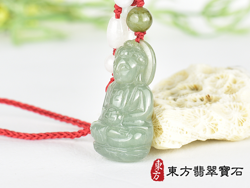 翡翠釋迦摩尼項鍊玉珮(釋迦摩尼:釋迦摩尼牌A貨翡翠釋迦摩尼玉珮、緬甸玉釋迦摩尼玉墜)。油青豆種釋迦摩尼,FD782。客製化訂做各種翡翠釋迦摩尼吊墜玉珮項鍊。★附A貨翡翠雙證書 1.jpg