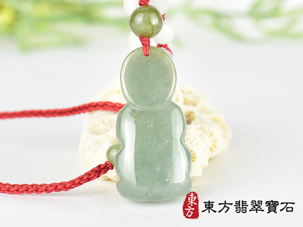 翡翠釋迦摩尼項鍊玉珮(釋迦摩尼:釋迦摩尼牌A貨翡翠釋迦摩尼玉珮、緬甸玉釋迦摩尼玉墜)。油青豆種釋迦摩尼,FD782。客製化訂做各種翡翠釋迦摩尼吊墜玉珮項鍊。★附A貨翡翠雙證書 3.jpg