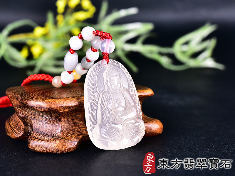 瑪瑙阿彌陀佛項鍊玉珮(阿彌陀佛:阿彌陀佛牌瑪瑙阿彌陀佛玉珮、玉髓阿彌陀佛玉墜)。白瑪瑙玉髓阿彌陀佛,FD779。客製化訂做各種瑪瑙玉髓阿彌陀佛吊墜玉珮項鍊。★附東方翡翠寶石保證卡 2.jpg