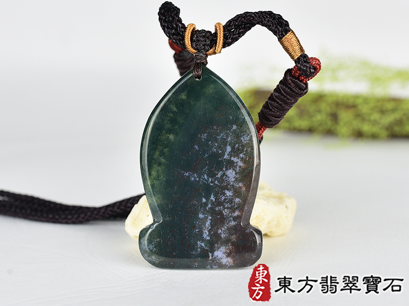 水草玉藥師佛項鍊玉珮(藥師如來:藥師佛牌水草玉藥師佛玉珮、水草玉藥師佛玉墜)。水草玉藥師佛,FD787。客製化訂做各種水草玉藥師佛吊墜玉珮項鍊。★附東方翡翠寶石保證卡 3.jpg