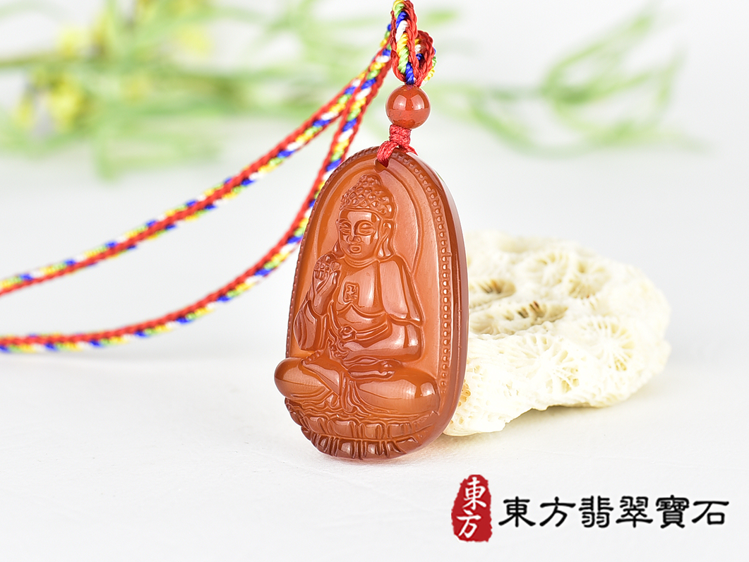 紅瑪瑙阿彌陀佛項鍊玉珮(阿彌陀佛:阿彌陀佛牌紅瑪瑙阿彌陀佛玉珮、紅瑪瑙阿彌陀佛玉墜)。紅瑪瑙阿彌陀佛,FD812。客製化訂做各種紅瑪瑙阿彌陀佛吊墜玉珮項鍊。★附東方翡翠寶石保證卡 1.jpg