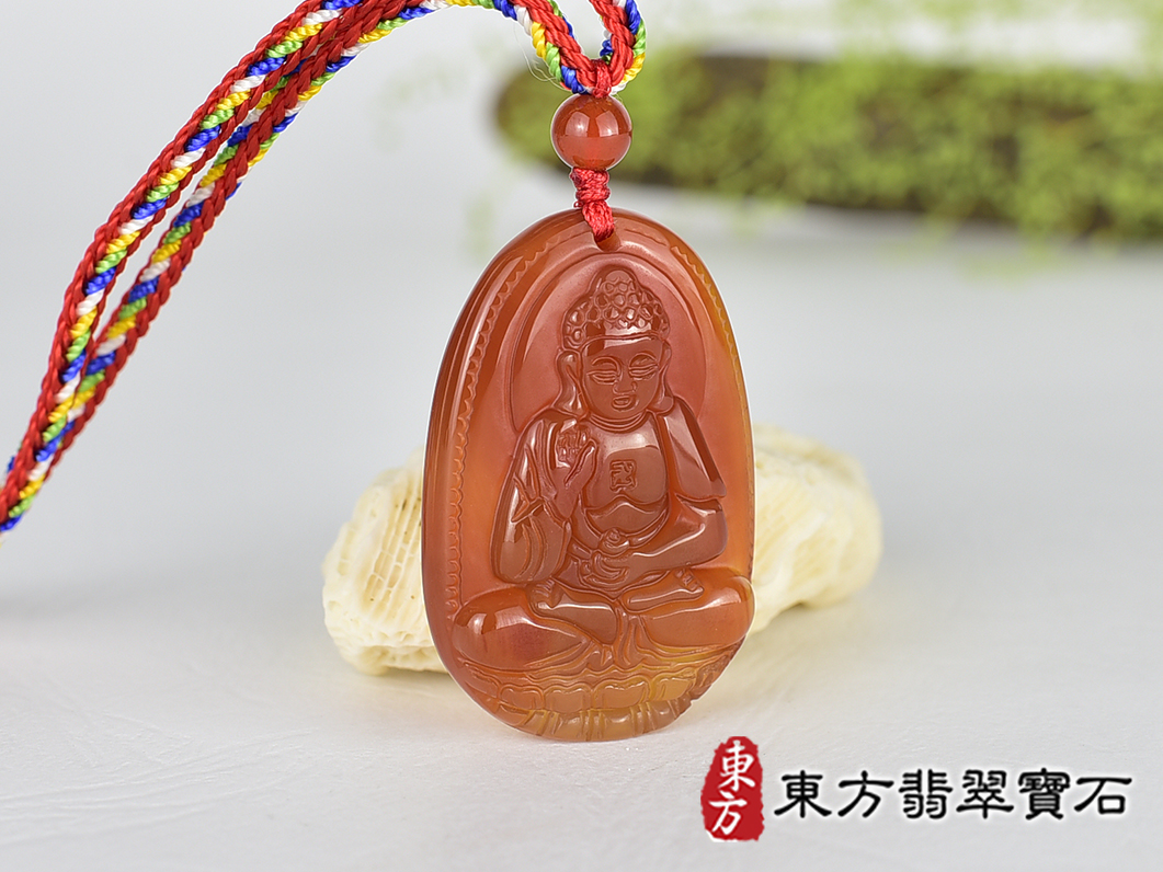 紅瑪瑙阿彌陀佛項鍊玉珮(阿彌陀佛:阿彌陀佛牌紅瑪瑙阿彌陀佛玉珮、紅瑪瑙阿彌陀佛玉墜)。紅瑪瑙阿彌陀佛,FD814。客製化訂做各種紅瑪瑙阿彌陀佛吊墜玉珮項鍊。★附東方翡翠寶石保證卡 2.jpg