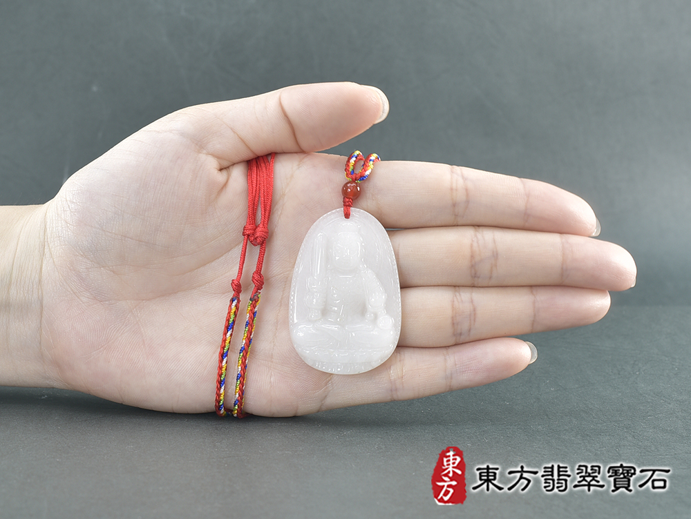新疆白玉不動明王項鍊玉珮(不動明王:不動明王牌新疆白玉不動明王玉珮、新疆白玉不動明王玉墜)不動明王,FD837。客製化訂做各種新疆白玉不動明王吊墜玉珮項鍊。★附東方翡翠寶石保證卡 5.jpg