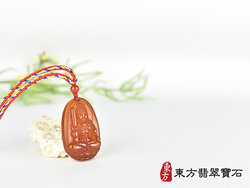 紅瑪瑙不動明王項鍊玉珮(不動明王:不動明王牌紅瑪瑙不動明王玉珮、紅瑪瑙不動明王玉墜)不動明王,FD850。客製化訂做各種紅瑪瑙不動明王吊墜玉珮項鍊。★附東方翡翠寶石保證卡 4.jpg