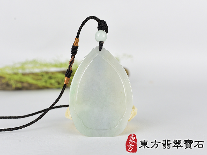 翡翠大日如來項鍊玉珮(大日如來:大日如來牌A貨翡翠大日如來玉珮、緬甸玉大日如來玉墜)。大日如來,FD851。客製化訂做各種翡翠大日如來吊墜玉珮項鍊。★附A貨翡翠雙證書 3.jpg