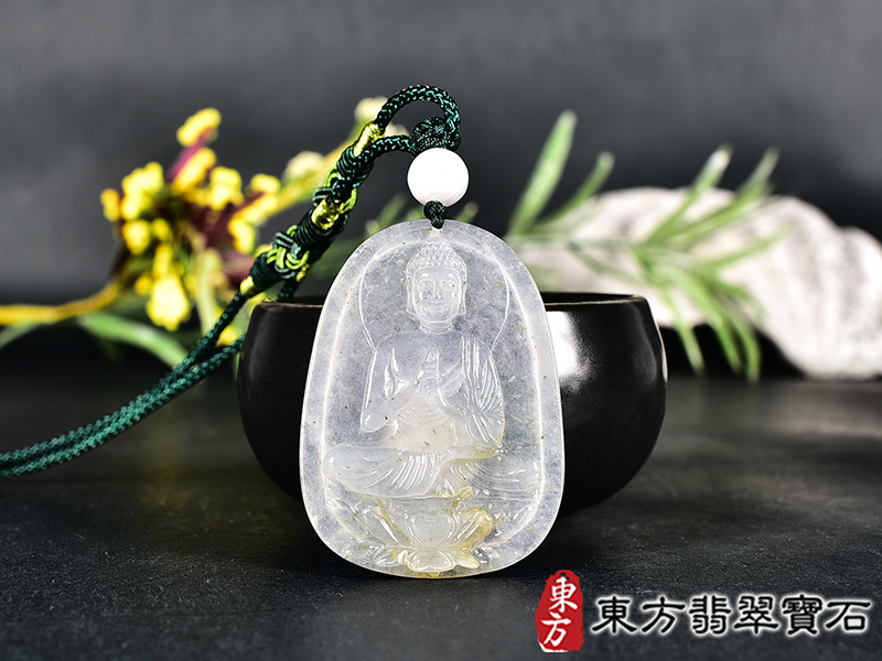 翡翠大日如來項鍊玉珮(大日如來:大日如來牌A貨翡翠大日如來玉珮、緬甸玉大日如來玉墜)。淡綠色糯種大日如來,FD854。客製化訂做各種翡翠大日如來吊墜玉珮項鍊。★附A貨翡翠雙證書 0.jpg
