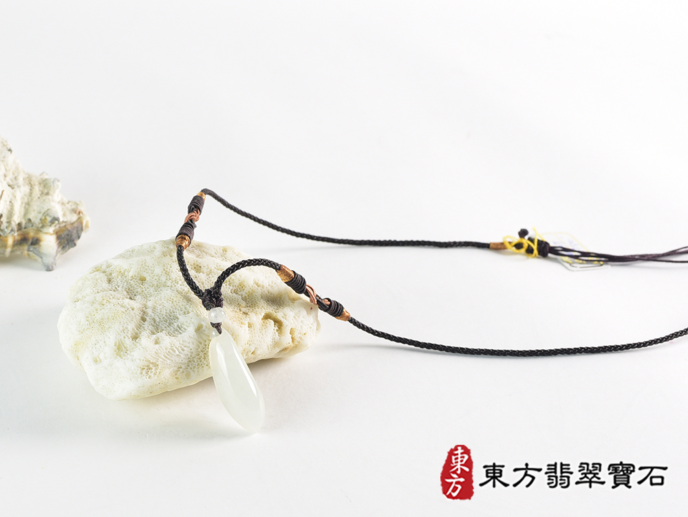 翡翠福瓜項鍊玉珮(福運連綿:福瓜牌A貨翡翠福瓜玉珮、緬甸玉福瓜玉墜)。淡綠色豆糯種福瓜,FW407。客製化訂做各種翡翠福瓜吊墜玉珮項鍊。★附A貨翡翠雙證書 4.jpg