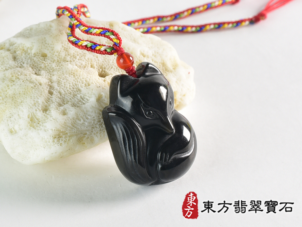 金曜石狐狸項鍊玉珮(狐狸、招財、人緣、桃花,狐仙:狐狸牌金曜石狐狸玉珮、金曜石狐狸玉墜、)。金曜石狐狸,FX077。客製化訂做各種金曜石狐狸吊墜玉珮項鍊。★附東方翡翠寶石保證 2.jpg